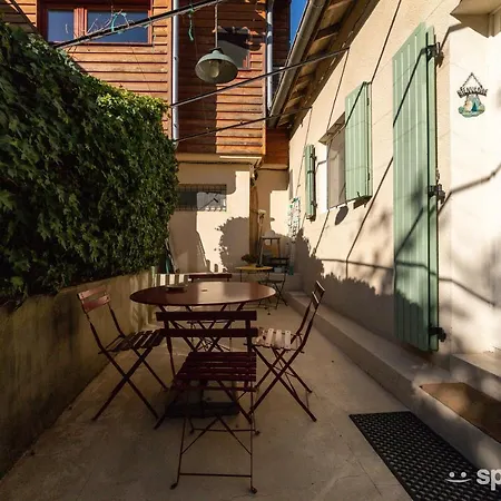 Semesterbostad Mazet Avec *