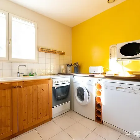 Semesterbostad Mazet Avec *