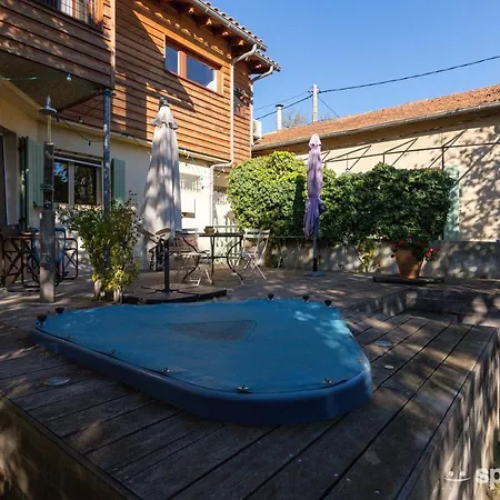 Holiday home Mazet Avec *